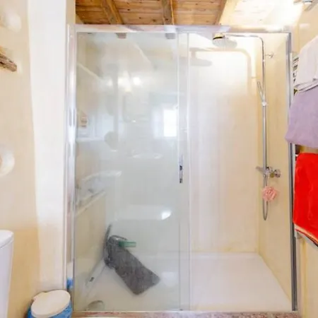 Cosy In Traditional Cycladic House * Aperathos